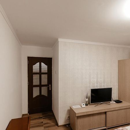 Luxury Radox Apartment Buzau City Center ภายนอก รูปภาพ