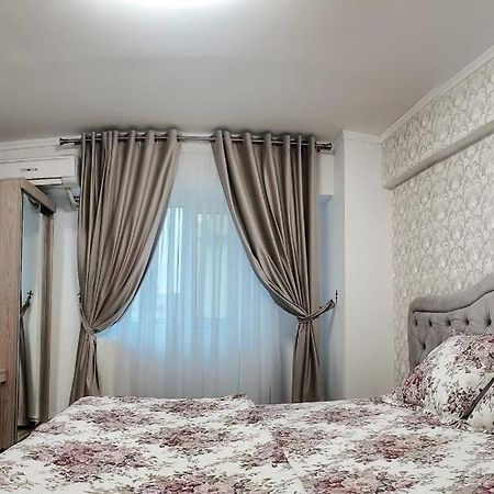 Luxury Radox Apartment Buzau City Center ภายนอก รูปภาพ