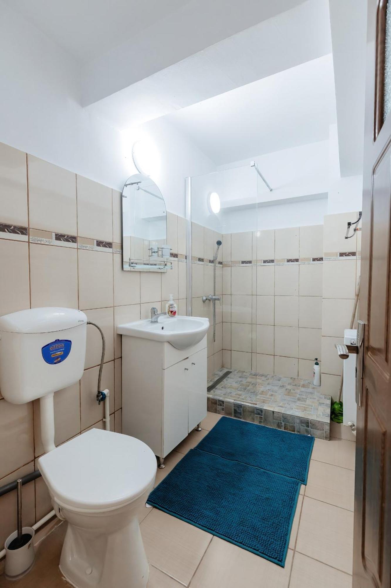Luxury Radox Apartment Buzau City Center ภายนอก รูปภาพ